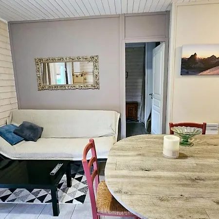 Le Chalet Du Redon Holiday home