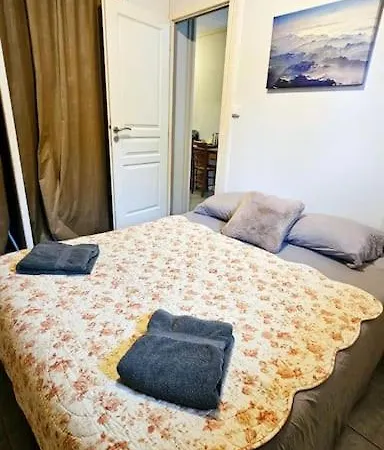 Le Chalet Du Redon Holiday home *