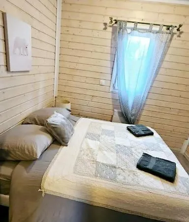 Holiday home Le Chalet Du Redon *